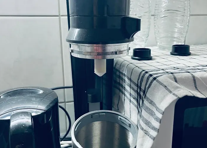 Naehe Uni,stadion Lejlighed